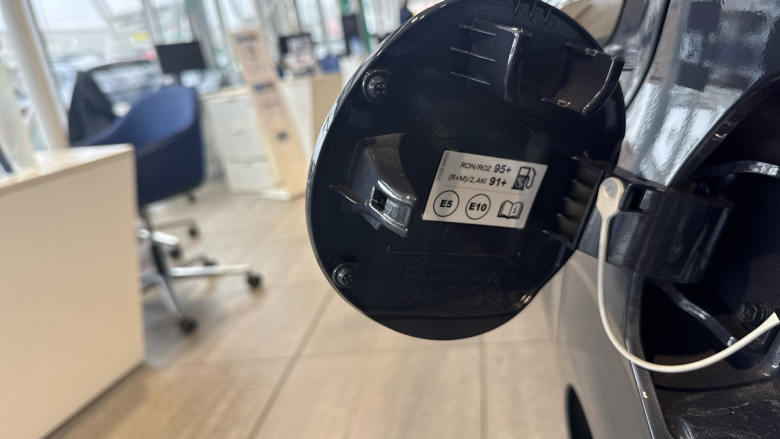 Hyundai i10 1.2 [79] Premium 5dr Auto [Nav] Petrol Hatchback